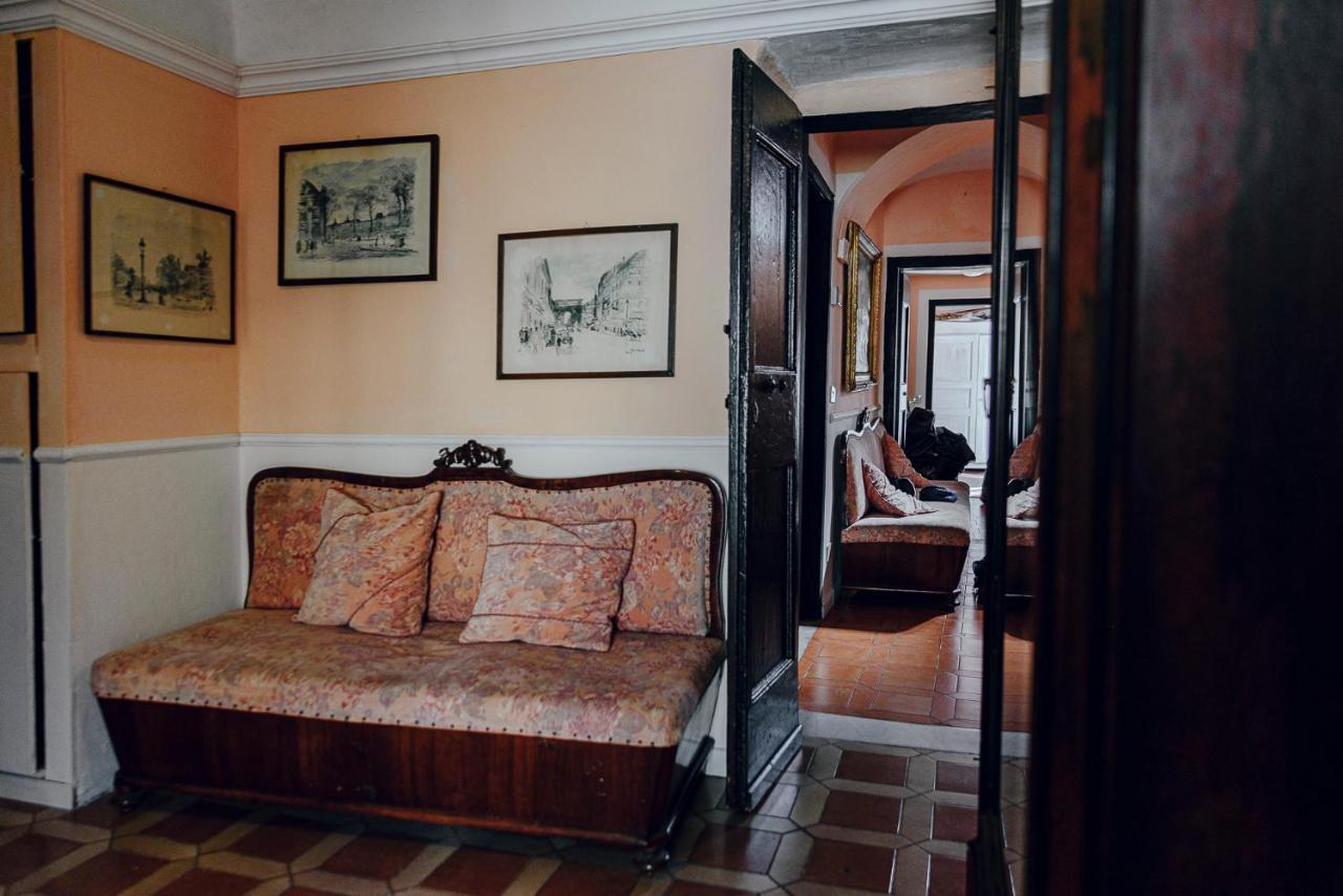 La Foresteria Di Palazzo Picedi Benettini Sarzana Eksteriør billede