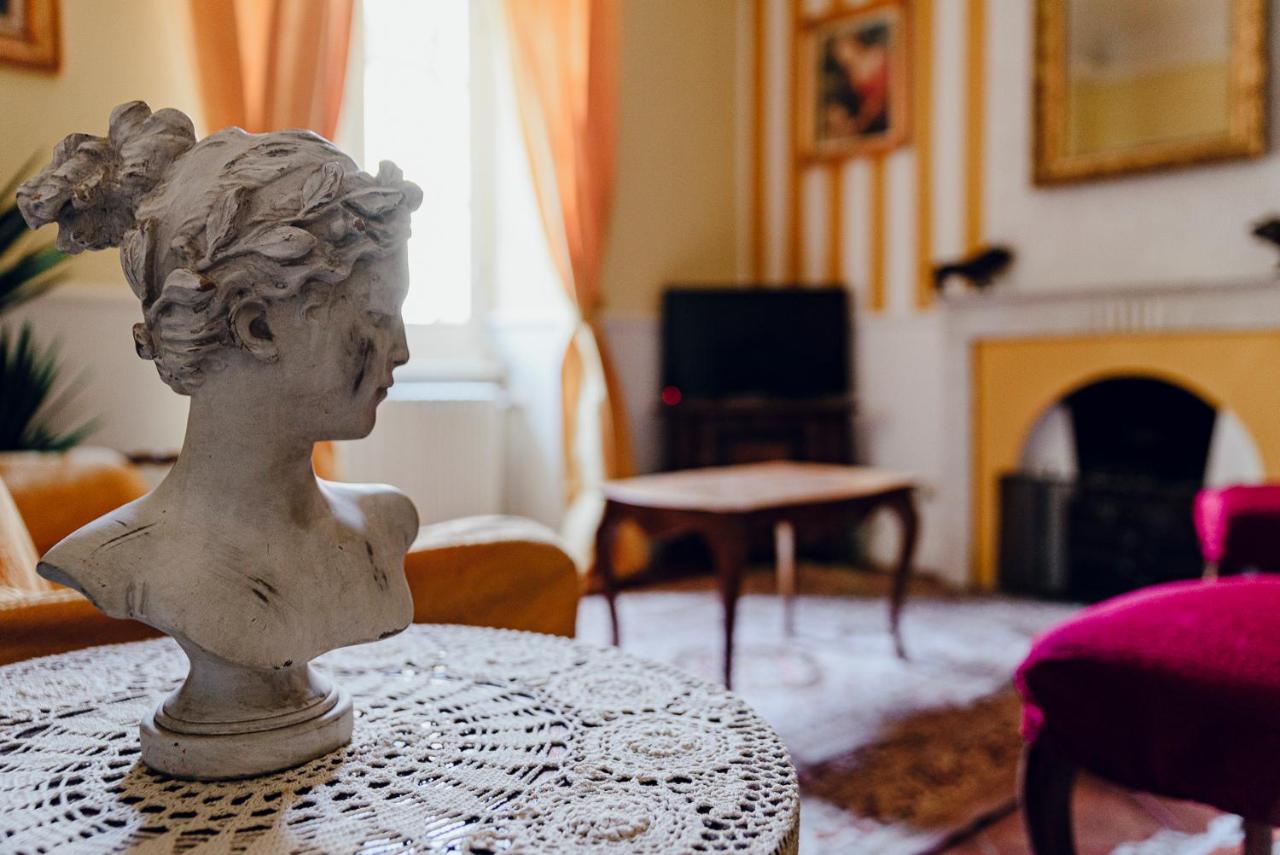 La Foresteria Di Palazzo Picedi Benettini Sarzana Eksteriør billede