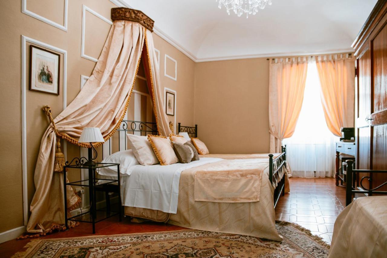 La Foresteria Di Palazzo Picedi Benettini Sarzana Eksteriør billede
