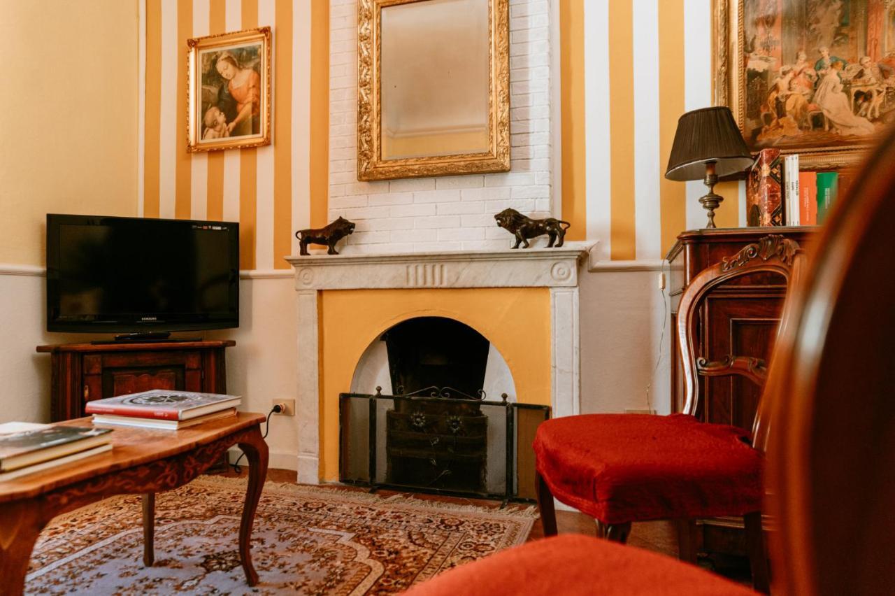 La Foresteria Di Palazzo Picedi Benettini Sarzana Eksteriør billede