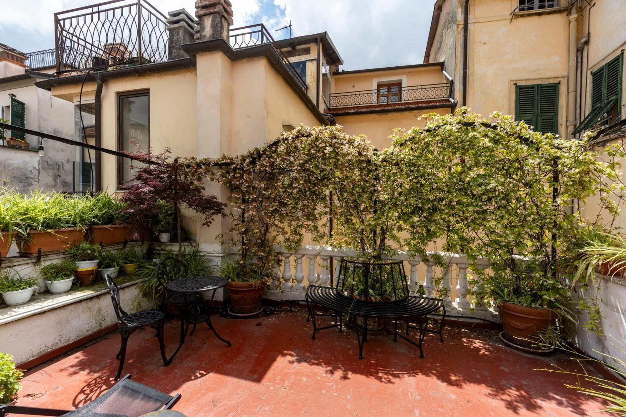 La Foresteria Di Palazzo Picedi Benettini Sarzana Eksteriør billede